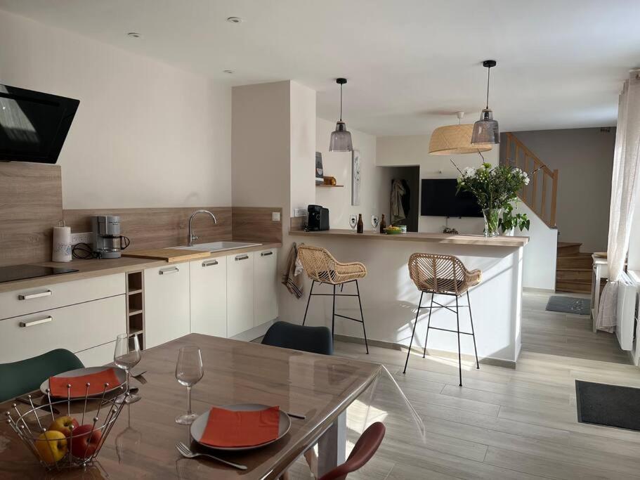 Vermand La Petite Maison מראה חיצוני תמונה